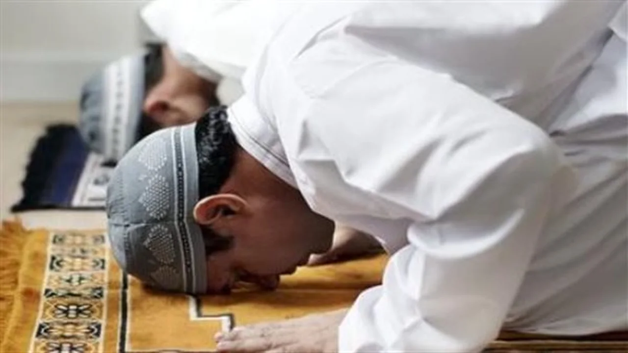 مواقيت الصلاة اليوم.. مواعيد الأذان في المدن المصرية الكبرى ليوم الخميس 19 فبراير 2026